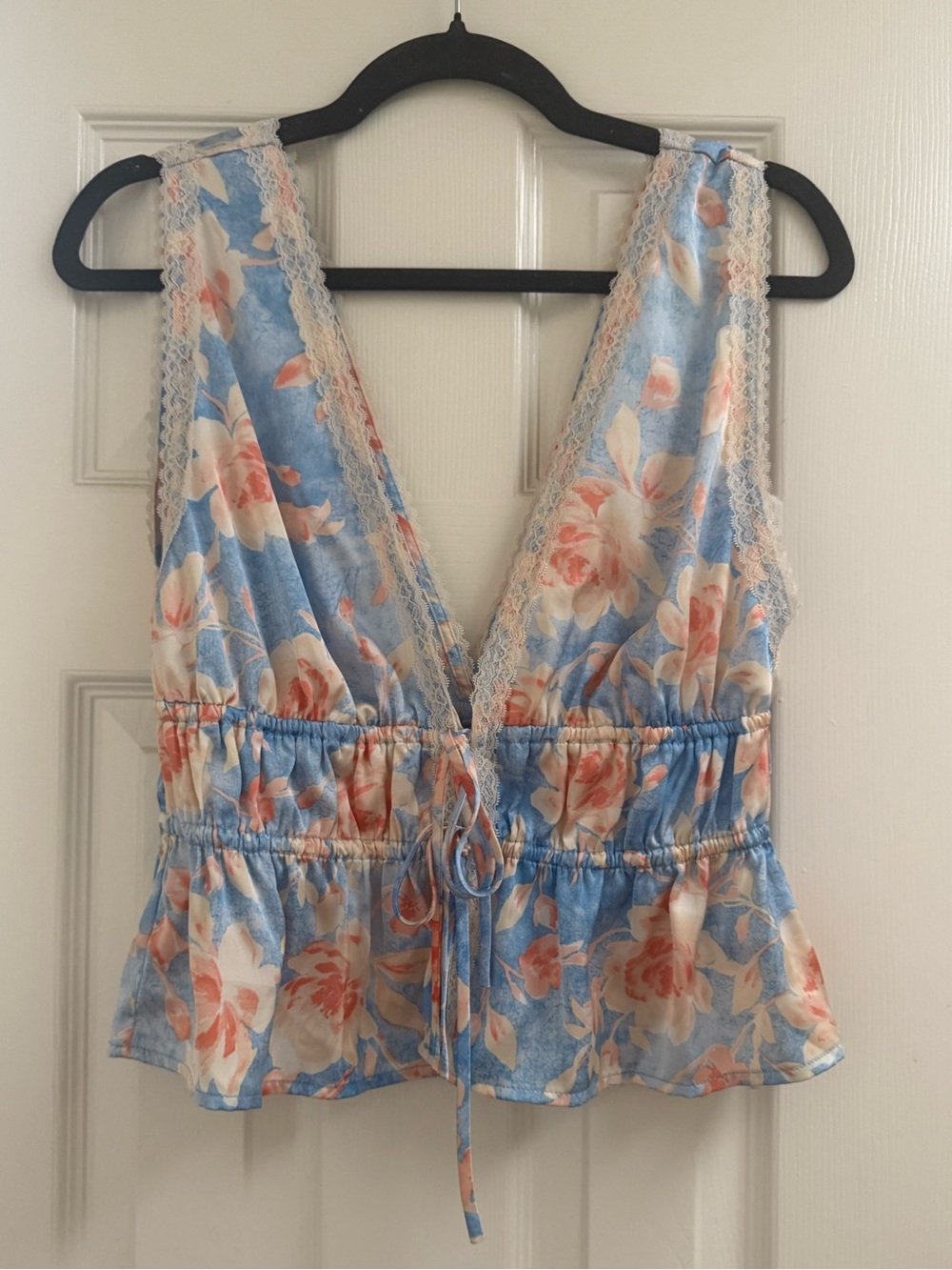 Lace Trim Tie Front Floral Top